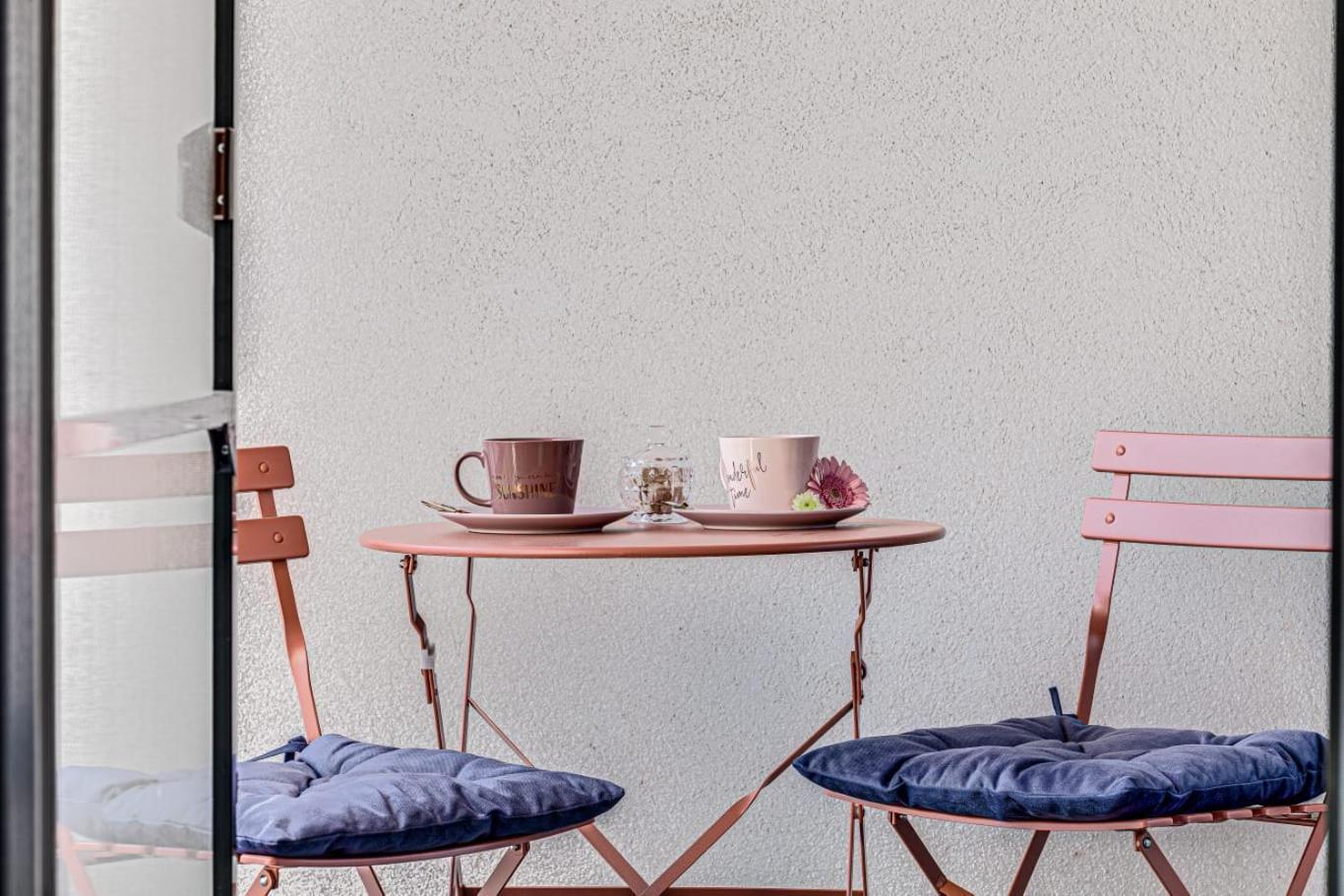 Ari Rose Apartment With Cozy Balcony Αράντ Εξωτερικό φωτογραφία